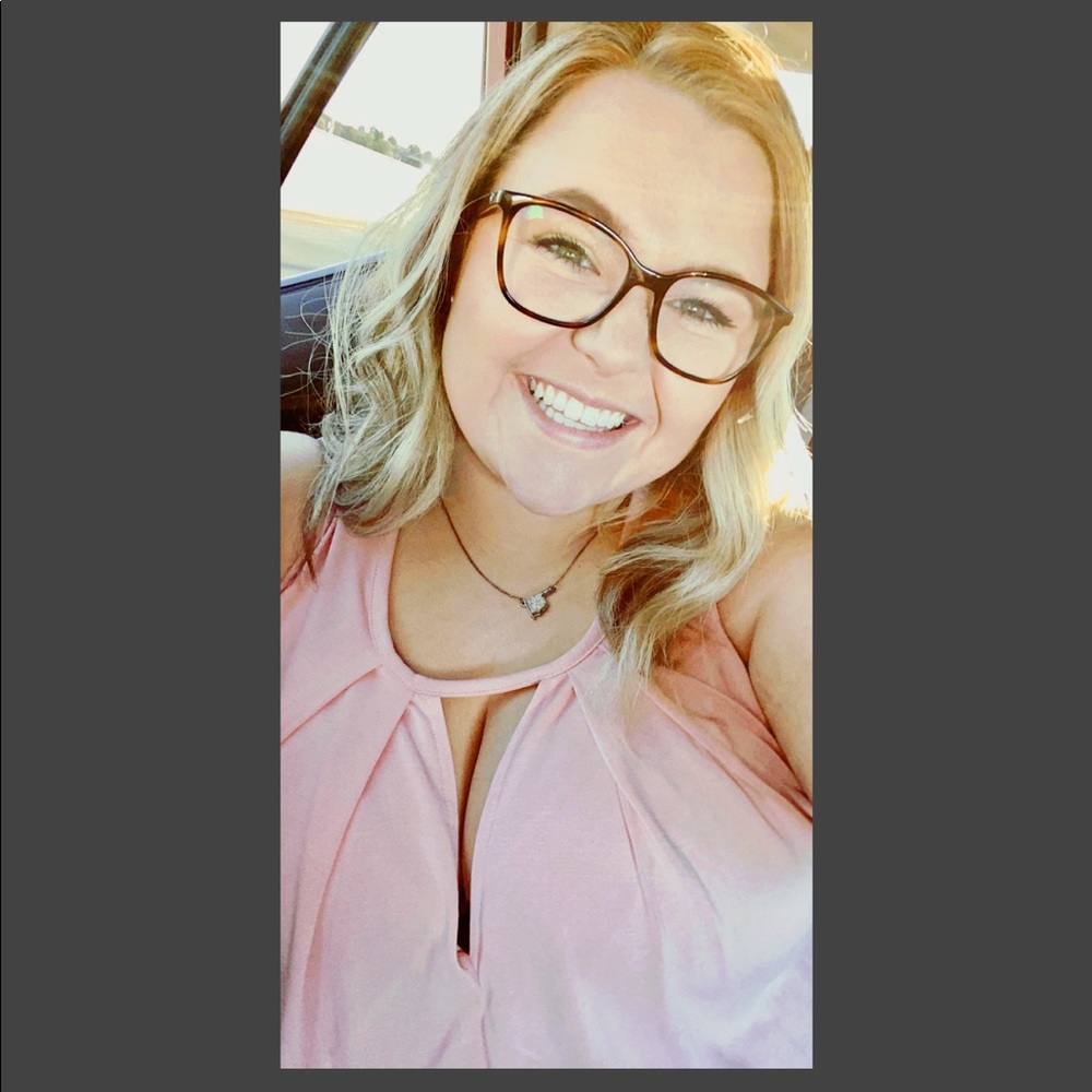 Meet your Posher, Faith